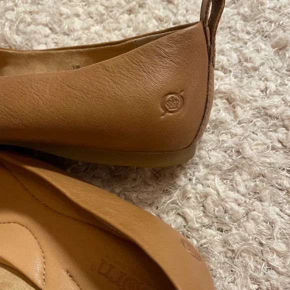 NWOT Born Beca Leather Slip On Ballet Flats - Picture 5 of 9